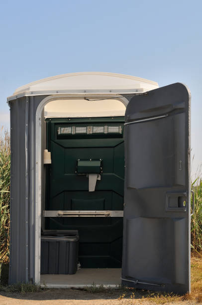 Best Temporary restroom rental  in Shelbina, MO